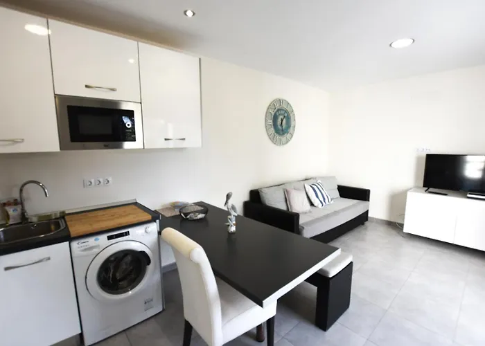 Book Jet - Ursula Κόστα Κάλμα