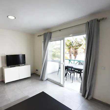 Book Jet - Ursula Costa Calma